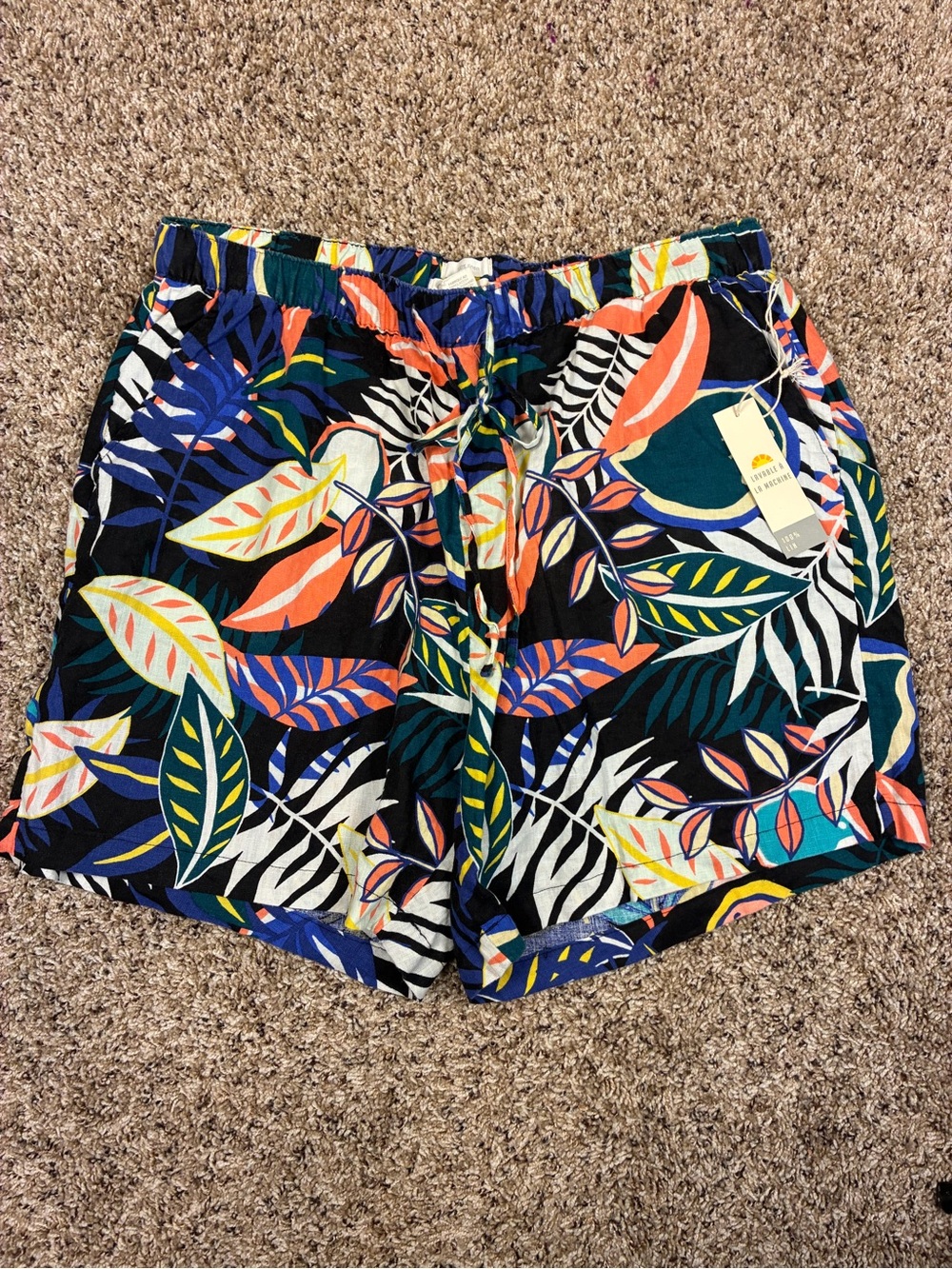 C&C California 100% Linen Leaf Tropical Shorts